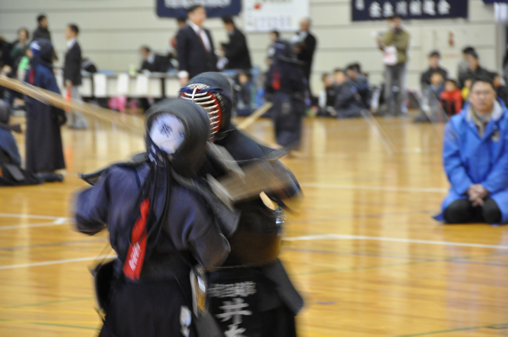 坂本龍馬旗西日本少年剣道錬成大会