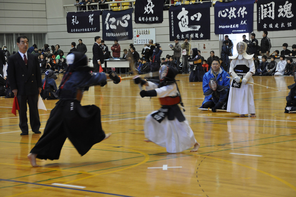 坂本龍馬旗西日本少年剣道錬成大会