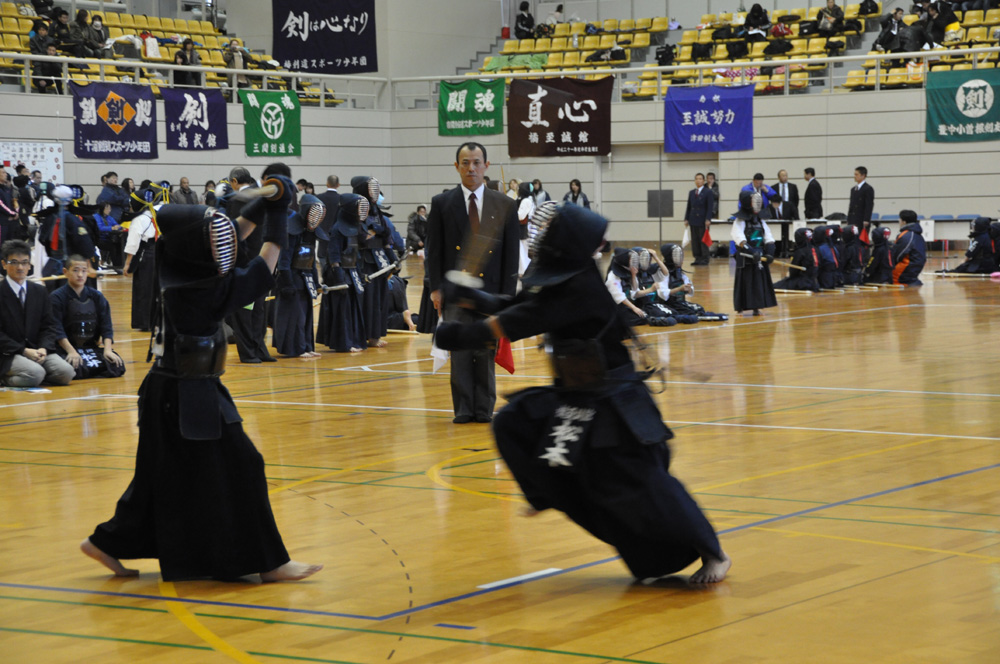 坂本龍馬旗西日本少年剣道錬成大会