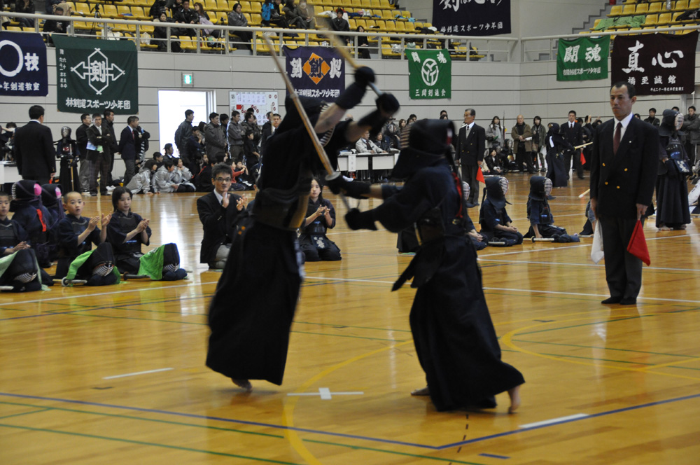 坂本龍馬旗西日本少年剣道錬成大会