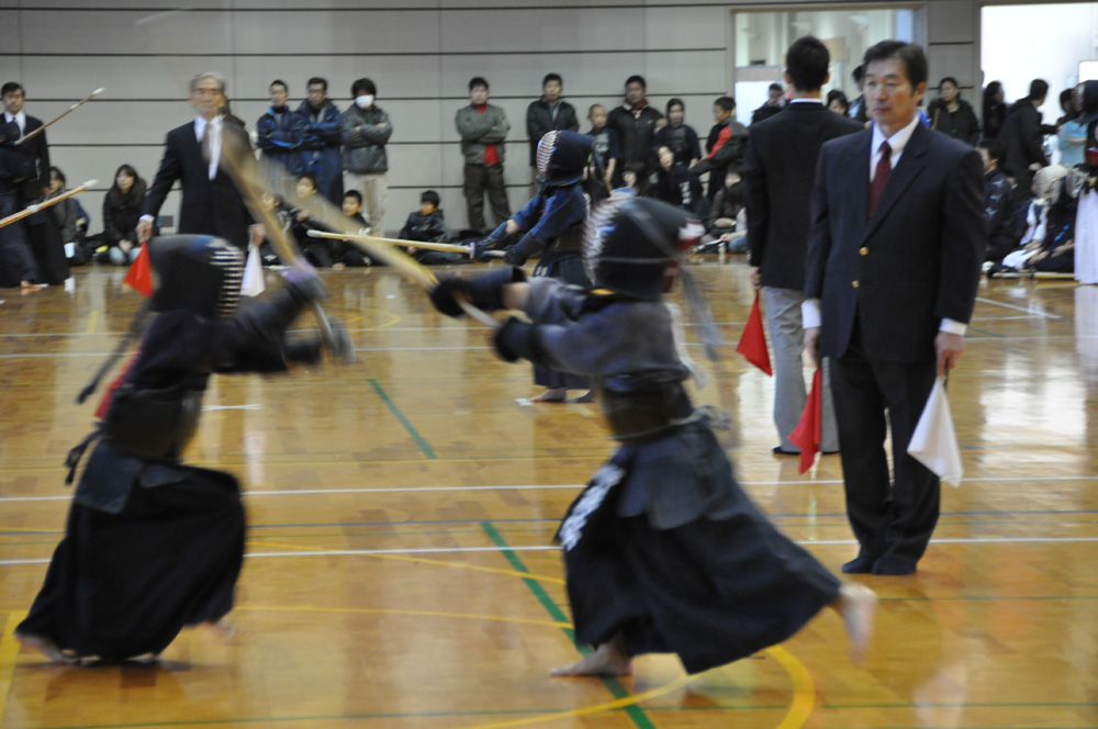 坂本龍馬旗西日本少年剣道錬成大会