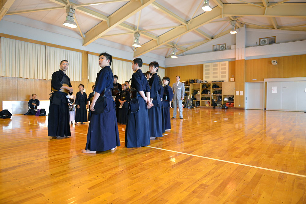 坂本哲志 総務副大臣兼内閣府副大臣が来館されました