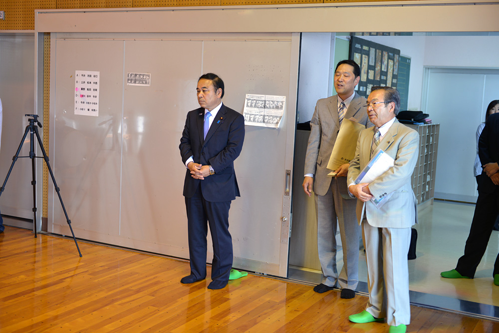 坂本哲志 総務副大臣兼内閣府副大臣が来館されました