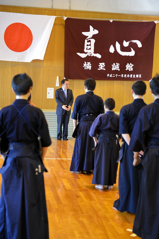 坂本哲志 総務副大臣兼内閣府副大臣が来館されました