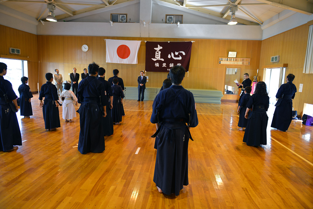 坂本哲志 総務副大臣兼内閣府副大臣が来館されました
